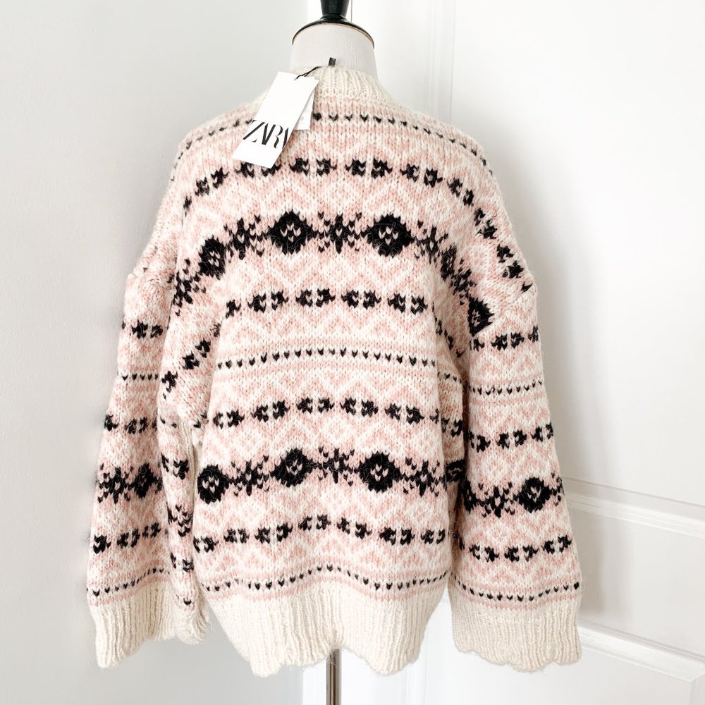 Zara Jacquard Knit Sweater With Side Vents - Picture 3 of 6
